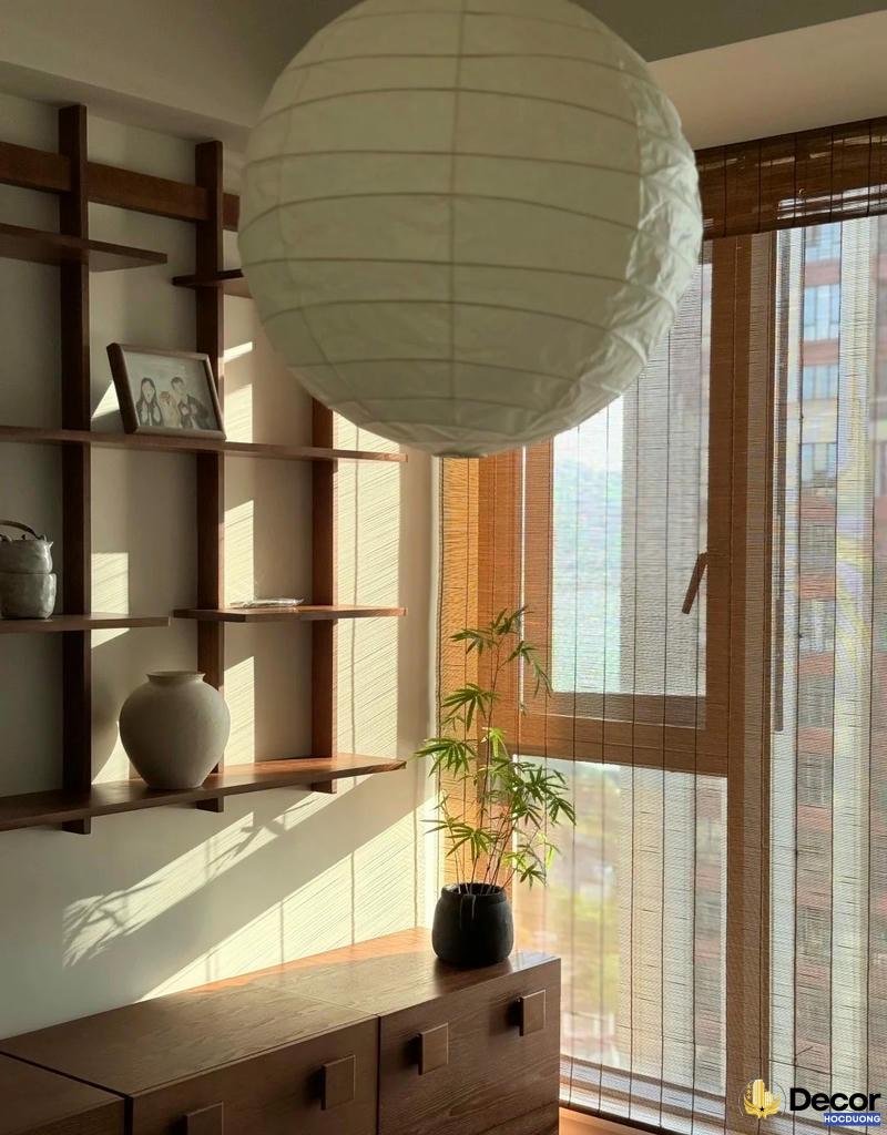 Mành tre trang trí giúp che nắng hiệu quả.