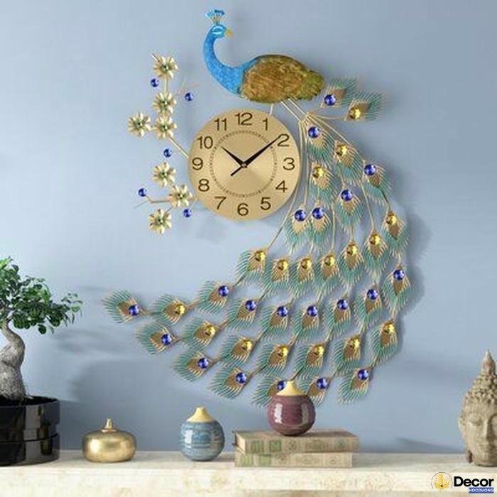 Trang trí đồng hồ treo tường hiện đại