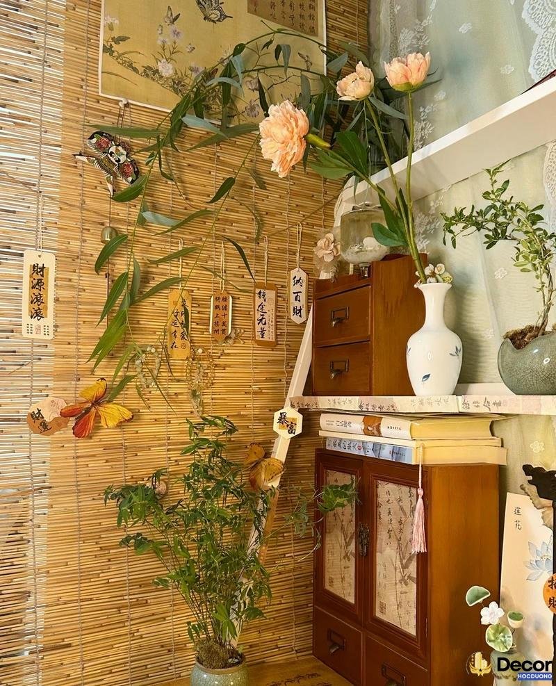 Trang trí mành tre làm đẹp nhà theo phong cách truyền thống.