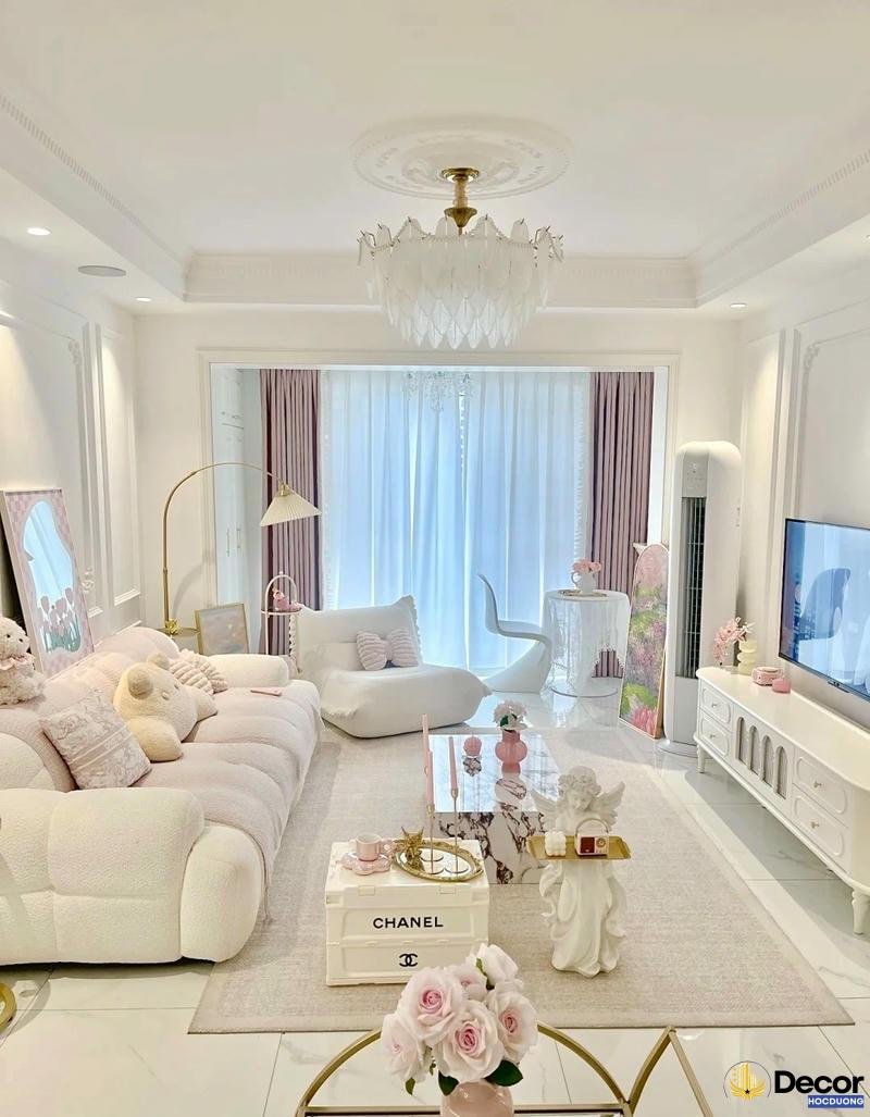 Trang trí nội thất tinh gọn mang lại sự hài hòa cho phòng khách.