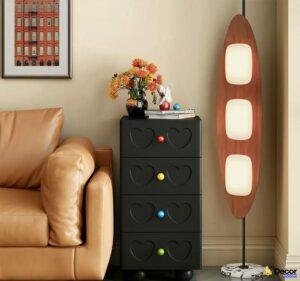 Tu trang tri phong khach ket hop anh sang tao su noi bat.