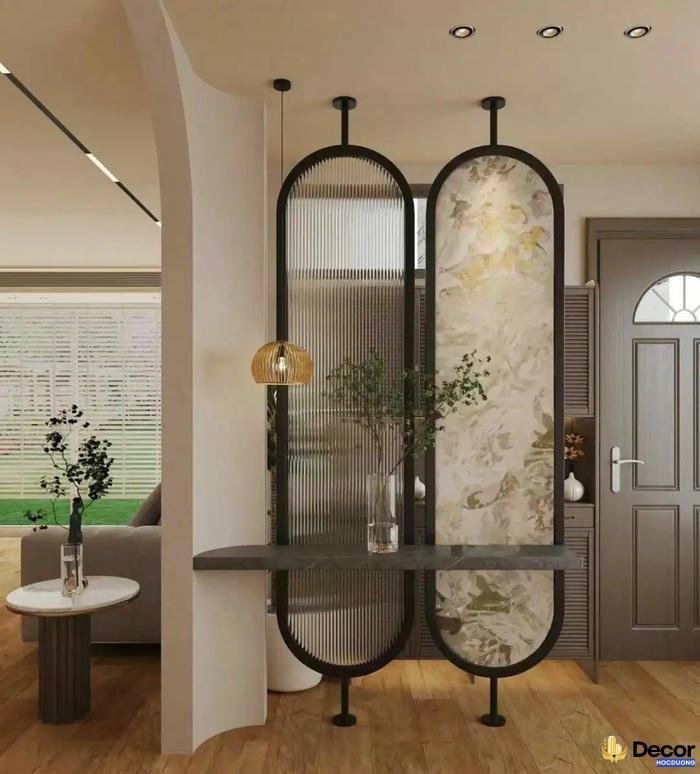 Vach ngan trang tri phong khach mang lai ve dep hien dai.