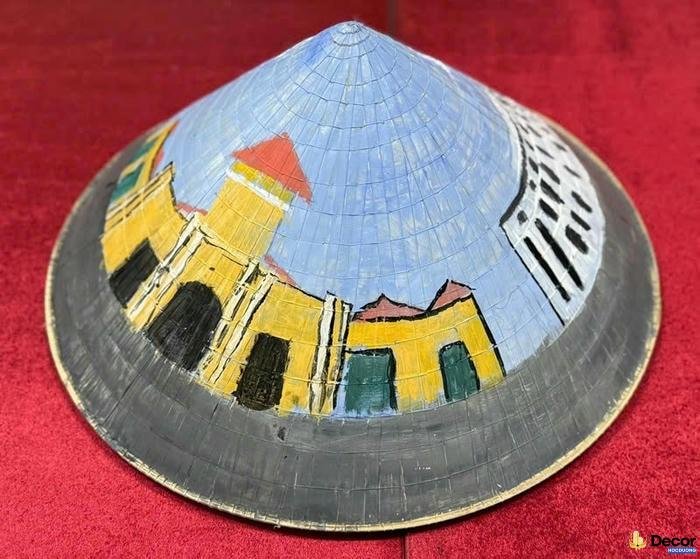 ảnh trang trí nón lá tòa thắp