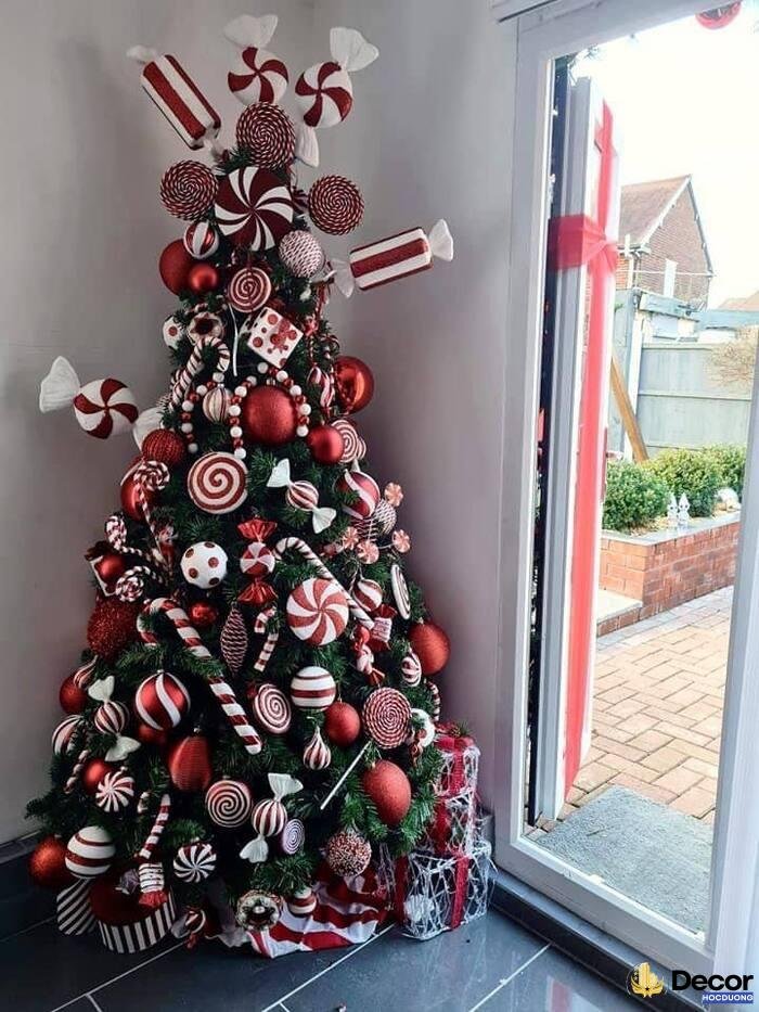 hình ảnh trang trí cây thông đẹp