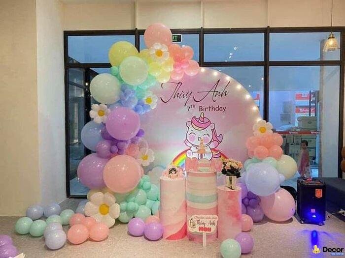 hình ảnh trang trí sinh nhật cho bé siêu đáng yêu