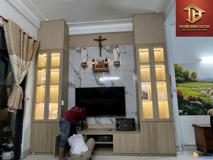 hoa trang trí tiệc cưới