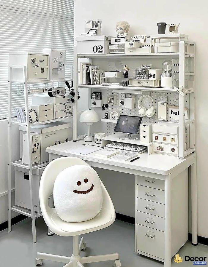 trang trí bàn học đơn giản