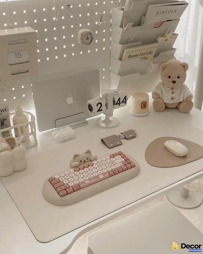 trang trí bàn học tiện lợi