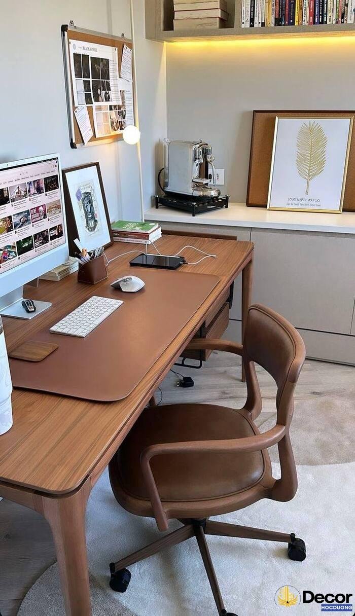 trang trí bàn làm việc siêu chill