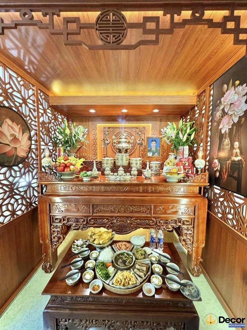 trang trí bàn thờ cúng cơm