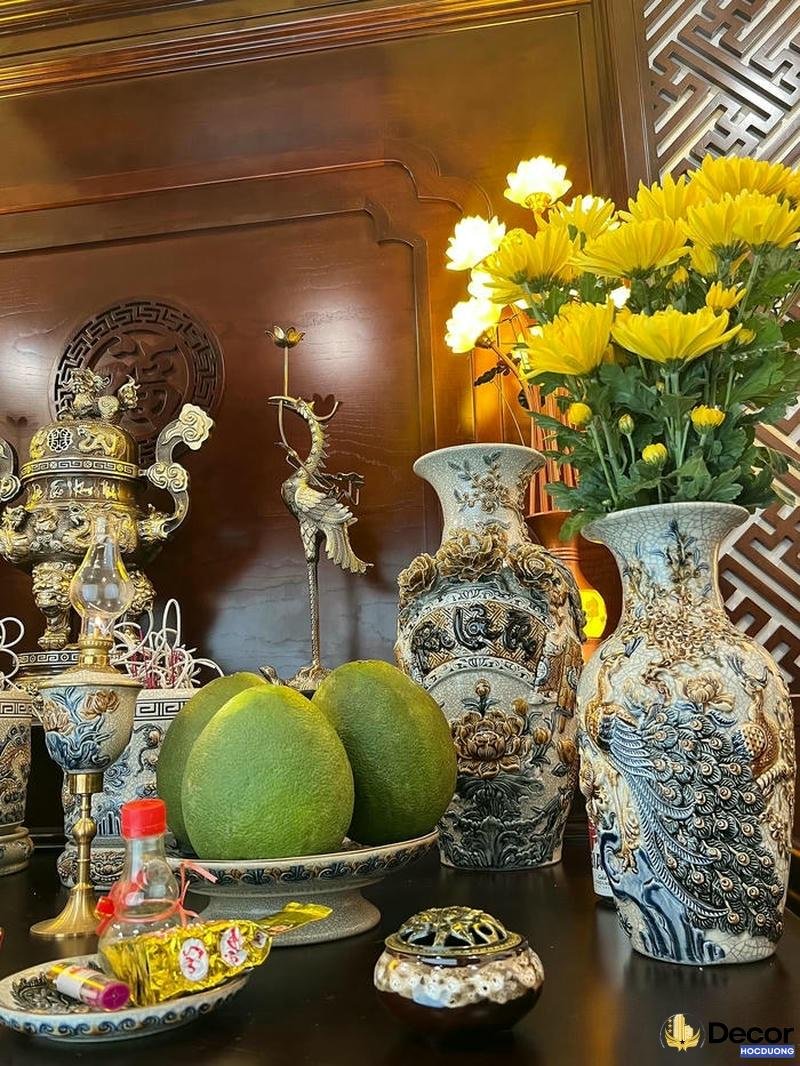 trang trí bàn thờ lễ