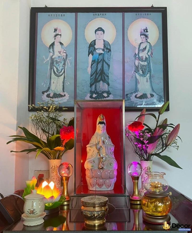 trang trí bàn thờ phật