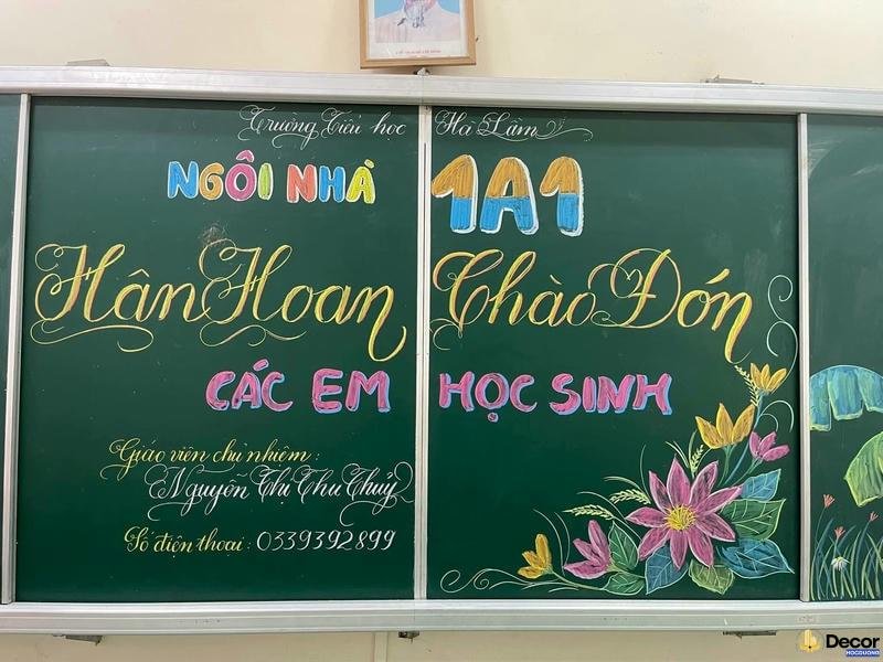 trang trí bảng chào mừng năm học mới hd