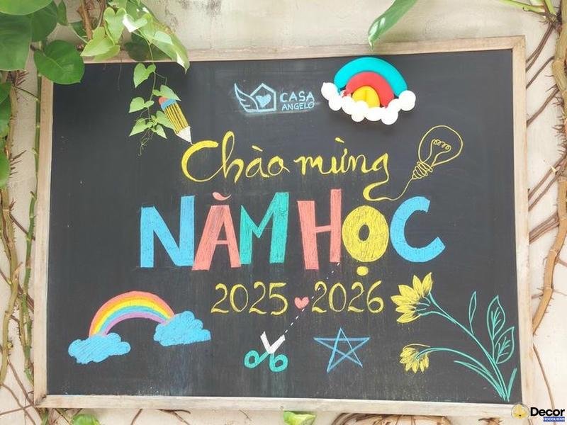 trang trí bảng chào mừng năm học mới nhiều màu sắc