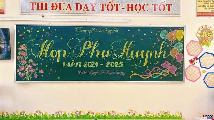 trang trí bảng họp phụ huynh cuối năm đơn giản