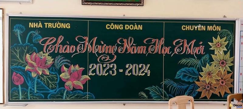 trang trí bảng lớp chào mừng năm học mới