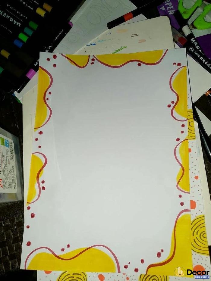 trang trí báo tường trên giấy a4
