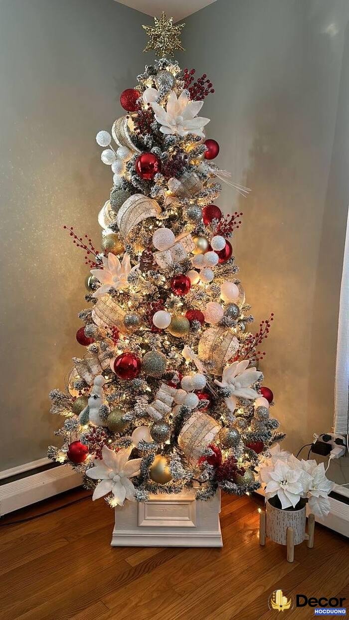 trang trí cây thông đẹp nhất