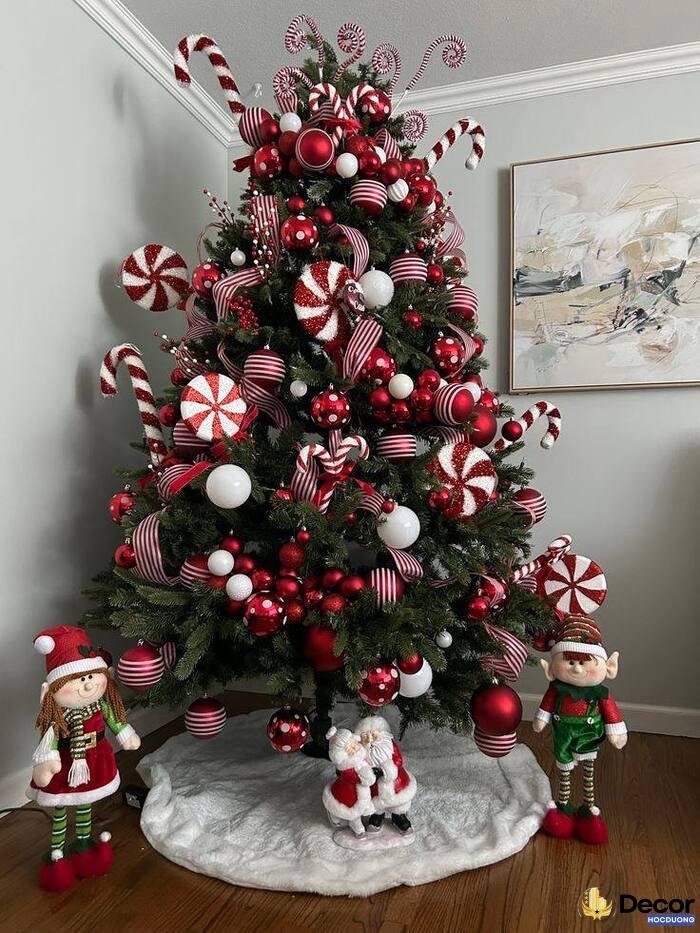 trang trí cây thông noel