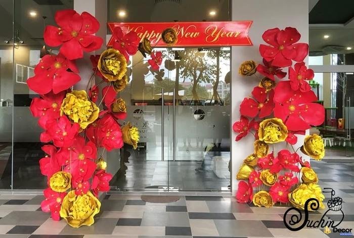 trang trí cổng tết sáng tạo