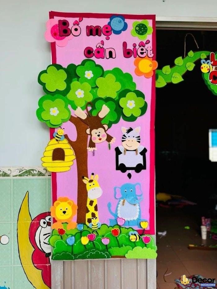 trang trí cửa lớp mầm non dễ thương