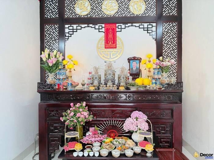 trang trí gia tiên có bàn thờ bằng gỗ đẹp