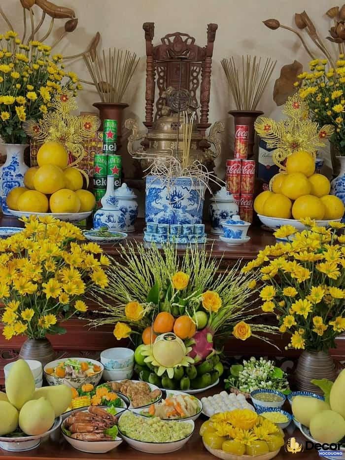 trang trí gia tiên có bàn thờ trang nghiêm
