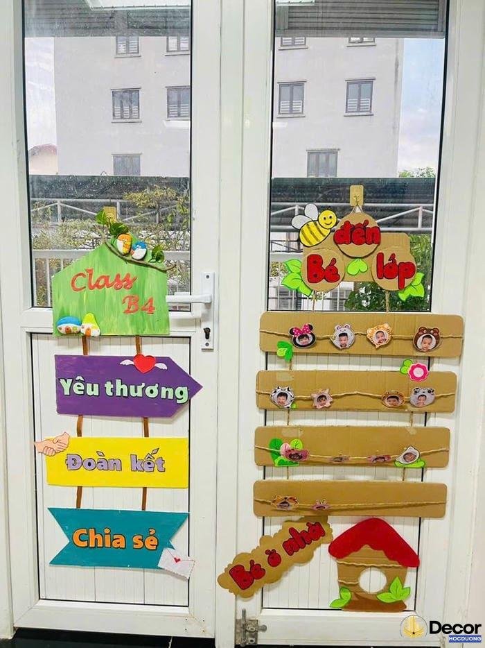 trang trí lớp bằng giấy màu