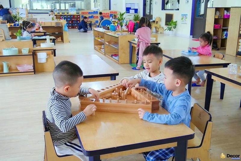 trang trí lớp học mầm non cho bé