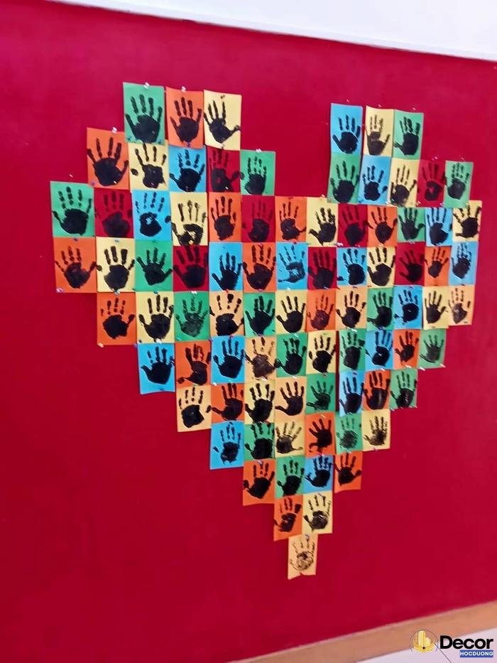 trang trí lớp mầm non hạnh phúc