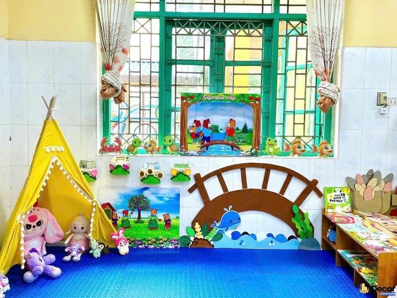 trang trí lop mam non