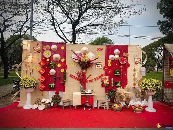 trang trí mành tết cho cửa ra vào