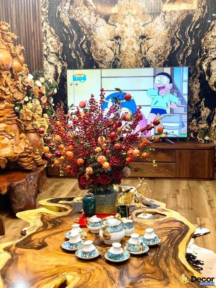 trang trí nhà ngày tết bằng hoa mai