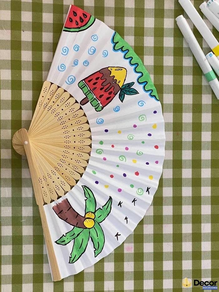 trang trí quạt đẹp