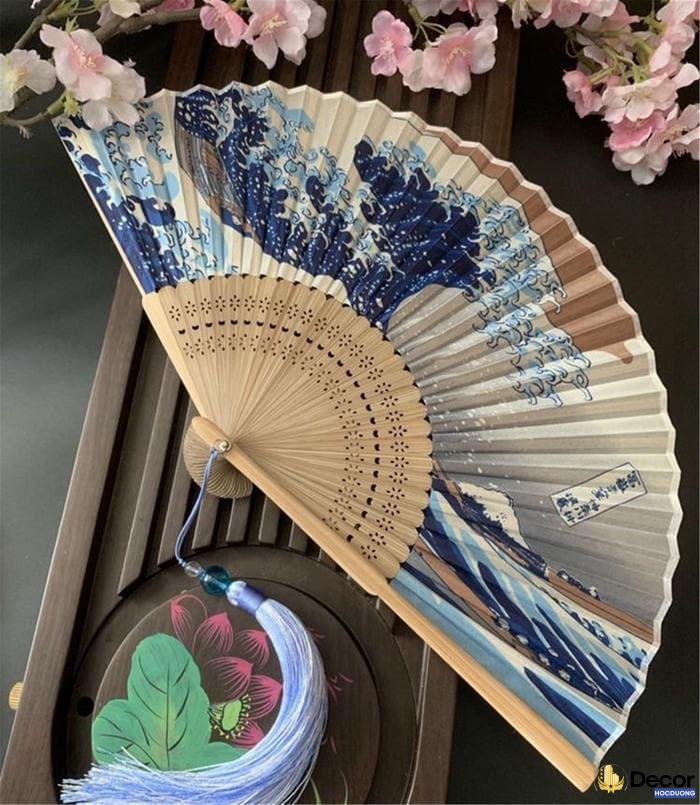 trang trí quạt sáng tạo