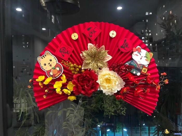 trang trí quạt tết hiện đại