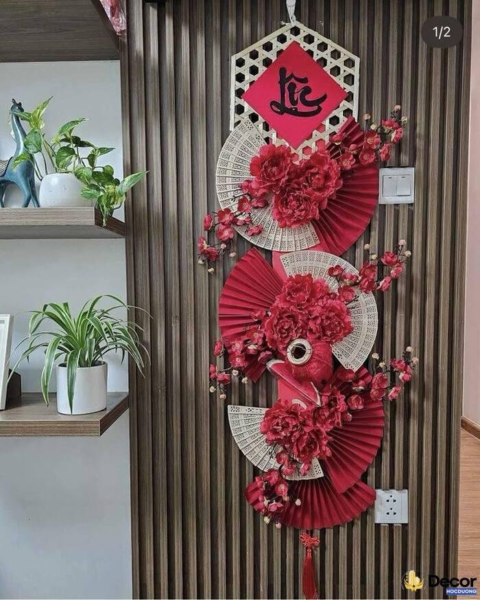 trang trí quạt tết tone đỏ