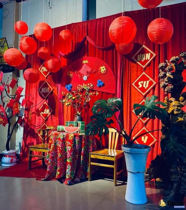 trang trí tết 2025 ngoài trời