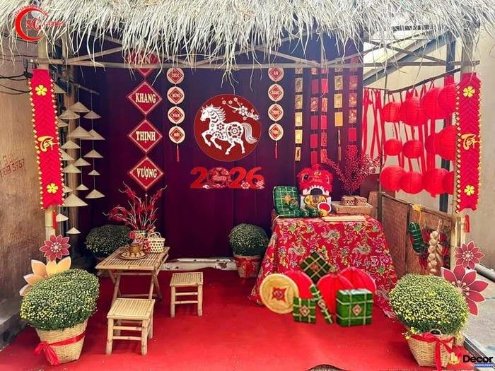 trang trí tiểu cảnh tết bằng hoa đào