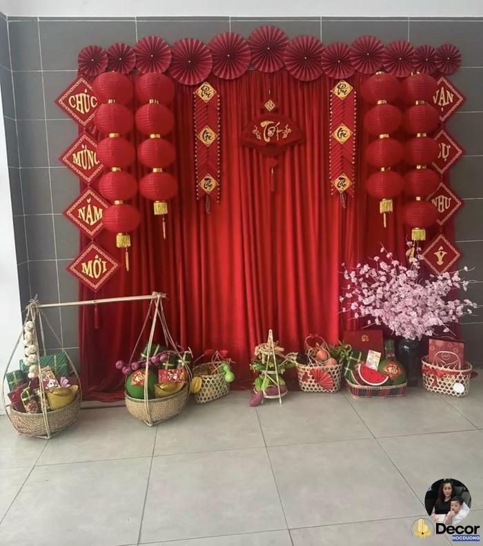 trang trí tiểu cảnh tết với đèn lồng đỏ