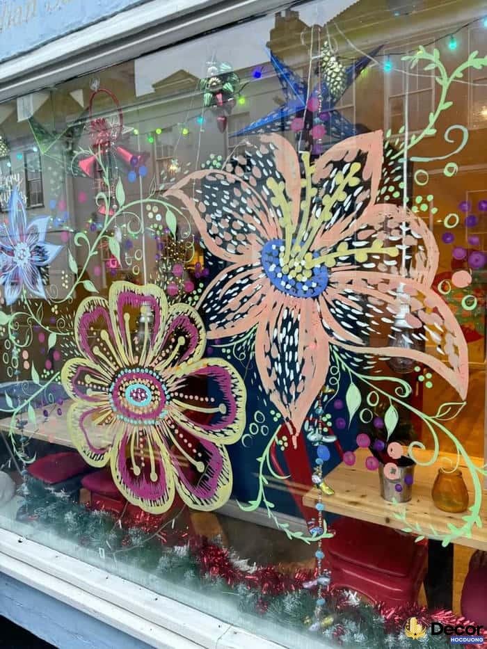 trang tri window display mỹ phẩm