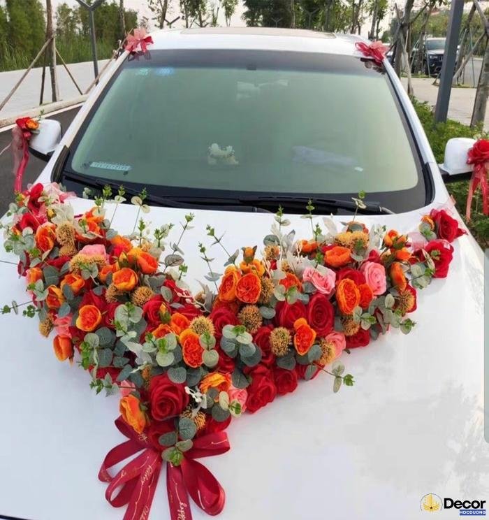 trang trí xe hoa hiện đại