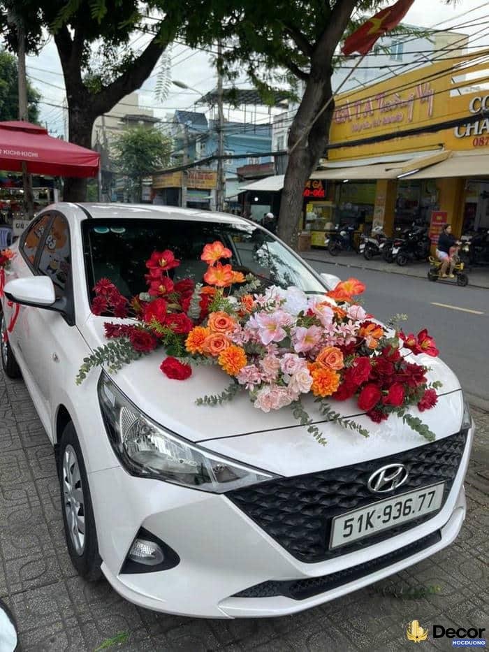 trang trí xe hoa lãng mạn