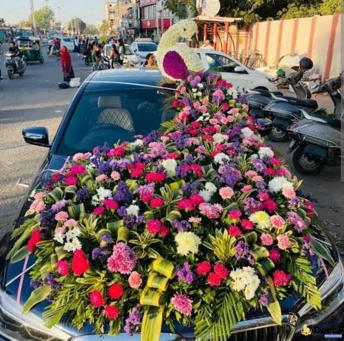 trang trí xe hoa tinh tế