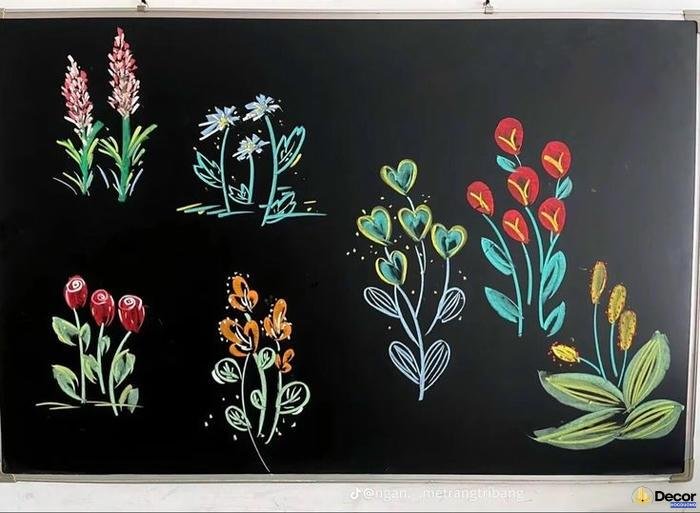 vẽ hoa trang trí bảng đơn giản nghệ thuật