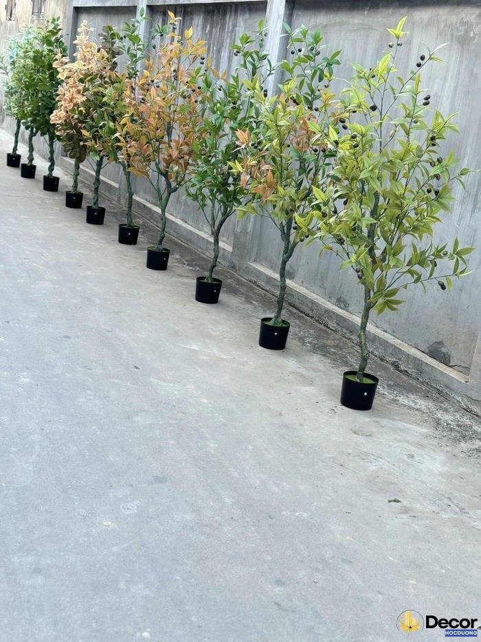 ý tưởng trang trí cây giả