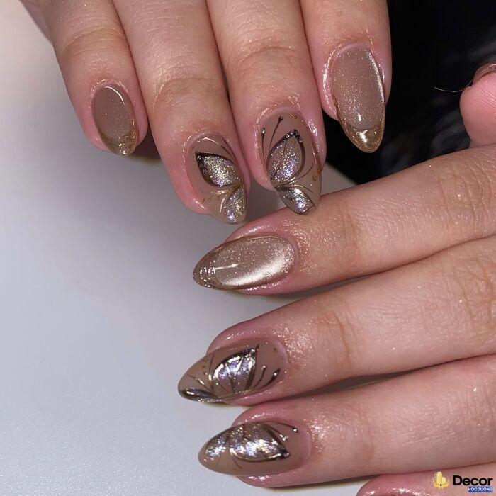 almond nails nữ tính đẹp