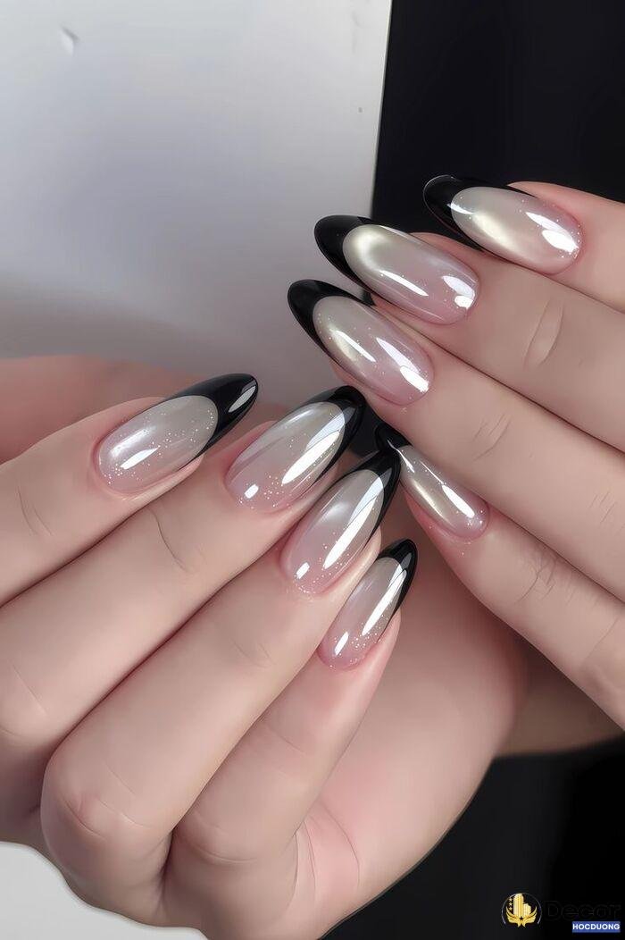 almond nails nữ tính thanh thoát