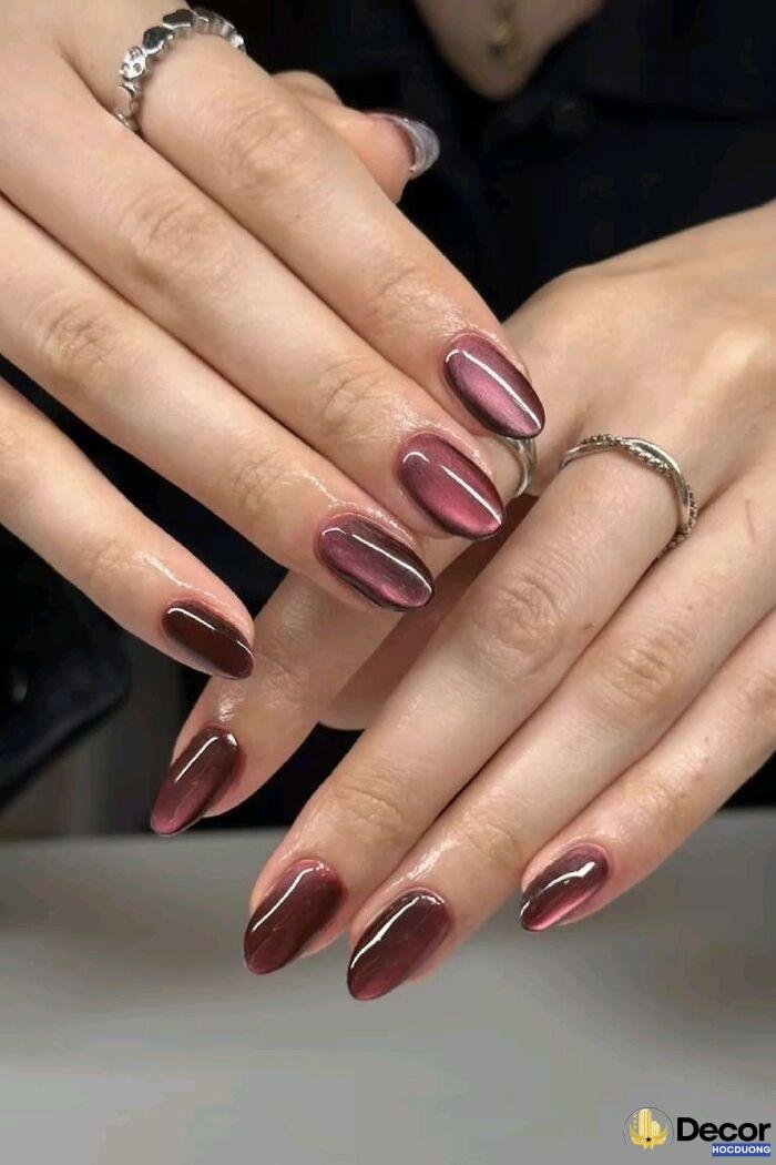 cat eye nails nổi bật