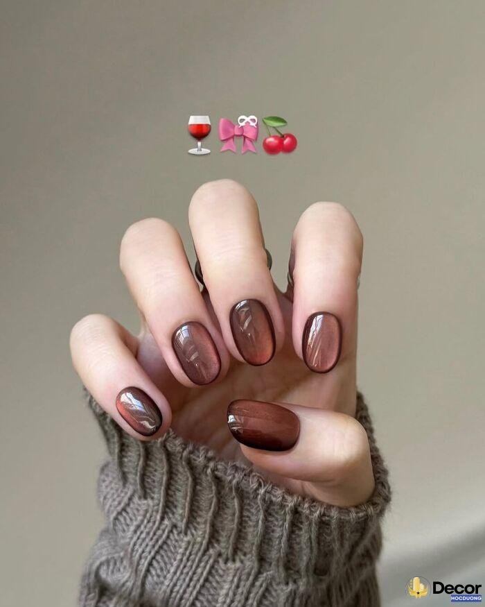 cat eye nails phong cách huyền ảo